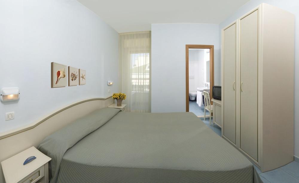Hotel Belmar Cattolica Exteriér fotografie